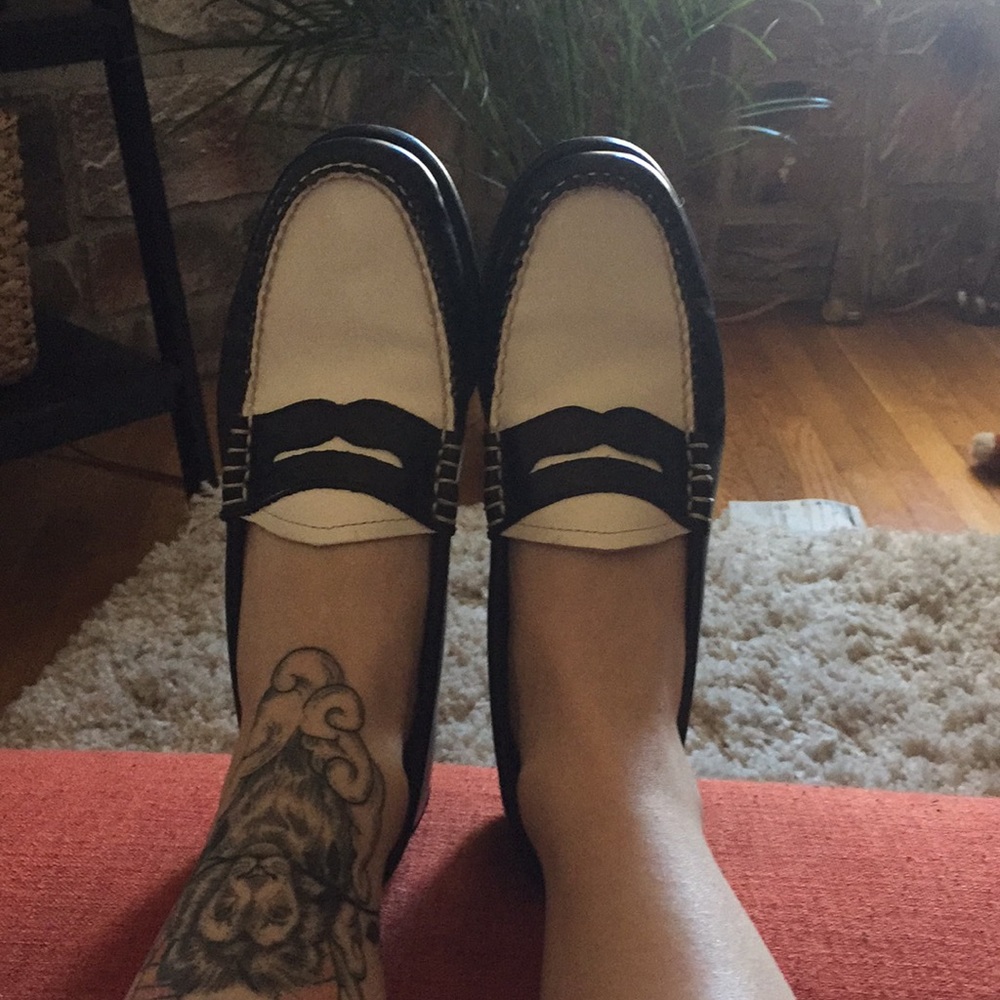 Weejun black and white loafers